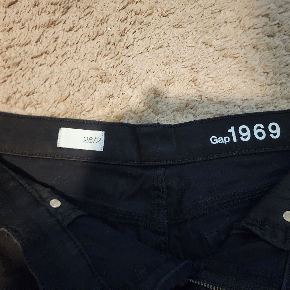 Gap shorts